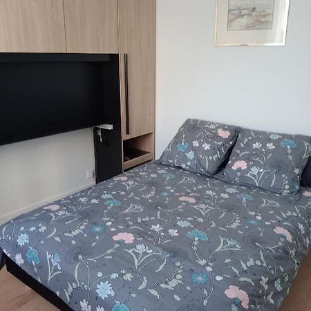 Appartement F2 Meuble Centre Ville Brive-la-Gaillarde Exterior photo